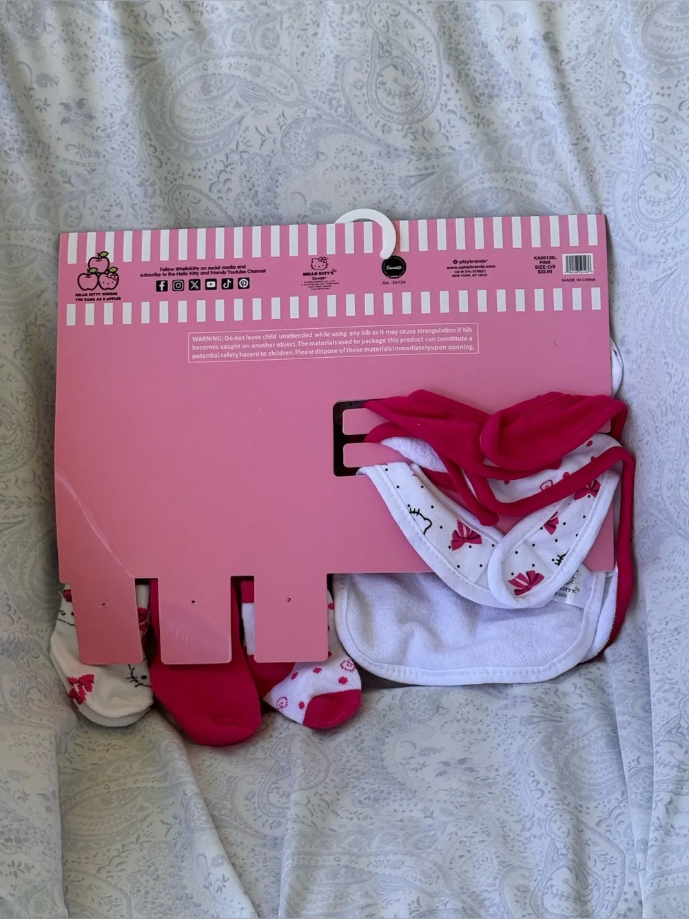 Hello Kitty 12 piece